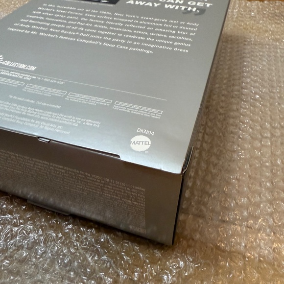 SILVER LABEL - Andy Warhol Barbie - MINT 💎 - Picture 12 of 16